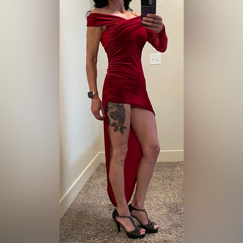 ChicMe Soft Sexy Solid Velvet Ruched Irregular Hem Dress One Arm Size Small